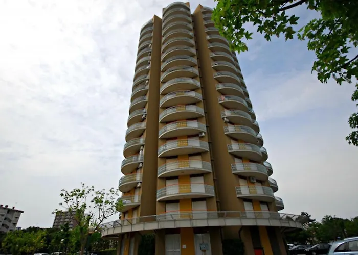 Modern By The Pool Appartamento Lignano Sabbiadoro